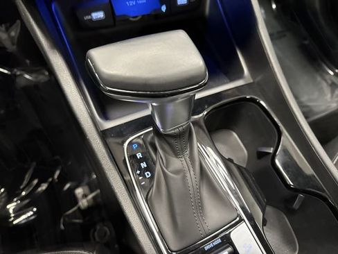 Used 2024 Hyundai Santa Cruz Limited image 23