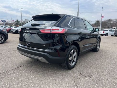 Certified 2023 Ford Edge SEL w/ Convenience Package image 4
