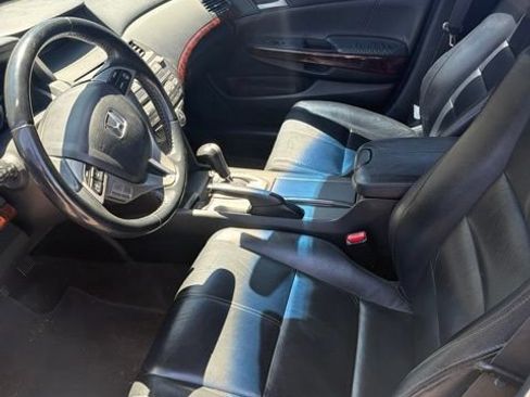 Used 2011 Honda Crosstour EX-L image 5