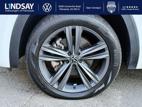 Used 2022 Volkswagen Atlas SEL R-Line image 7