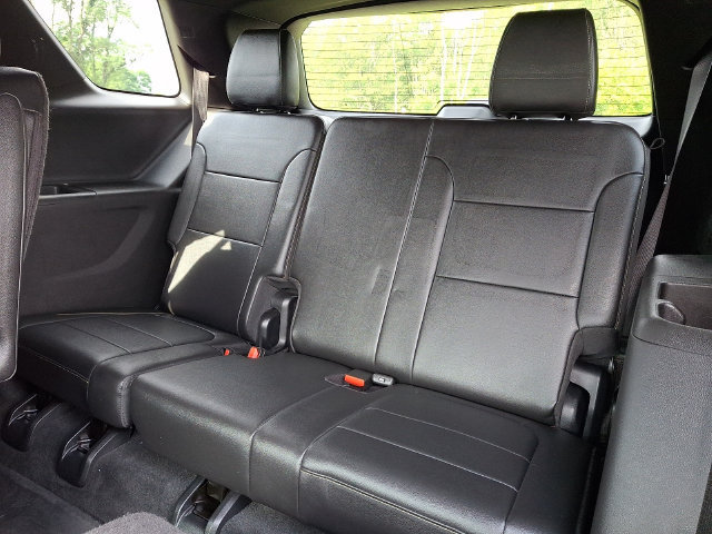 Used 2023 Chevrolet Traverse LT w/ LPO, Floor Liner Package AWD/4WD image 21