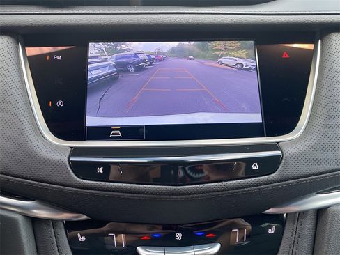 Certified 2024 Cadillac XT5 Premium Luxury image 19