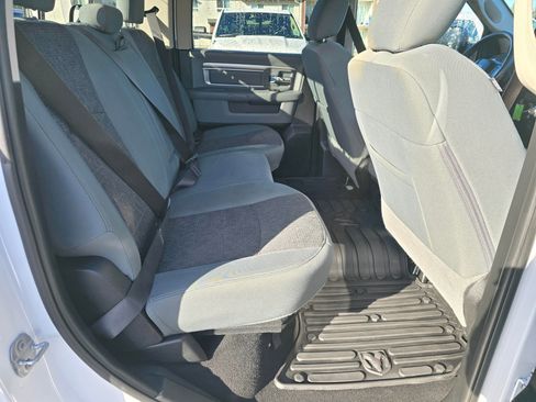 Used 2018 RAM 1500 Big Horn image 31