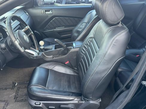 Used 2014 Ford Mustang GT Premium RWD image 15