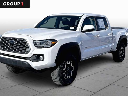 Used 2023 Toyota Tacoma TRD Off-Road image 1