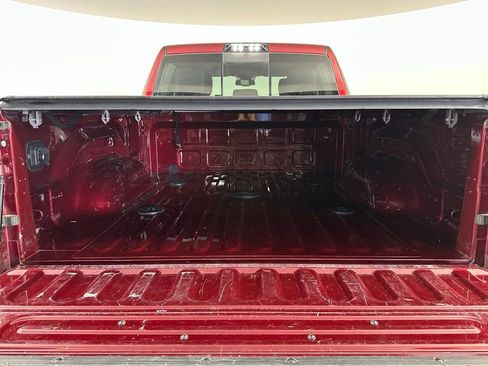 Used 2018 RAM 3500 Laramie image 20