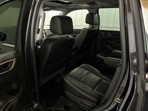 Used 2020 GMC Yukon Denali w/ Open Road Package image 24
