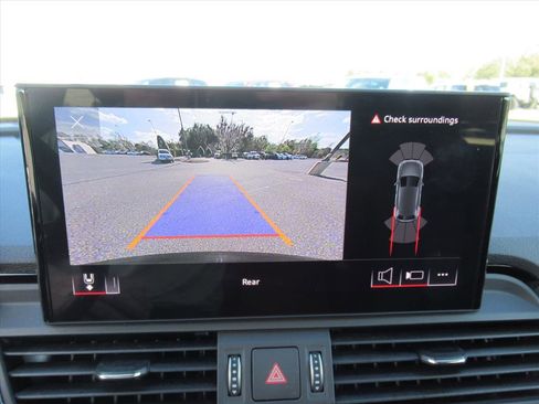 Used 2021 Audi Q5 2.0T Premium Plus w/ Premium Plus Package image 26