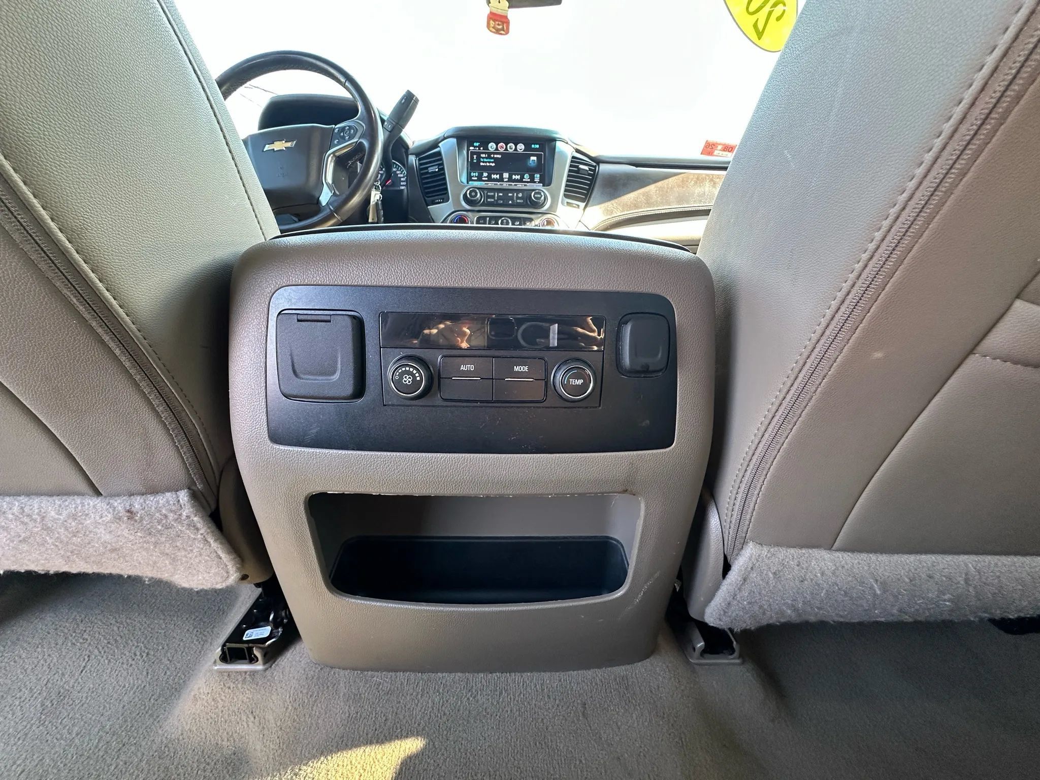 Used 2019 Chevrolet Suburban LT AWD/4WD image 13