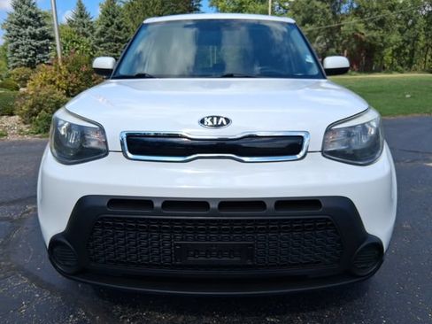 Used 2015 Kia Soul + w/ Eco Package FWD image 2