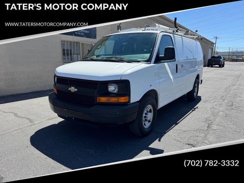 Used 2015 Chevrolet Express 2500 RWD image 1