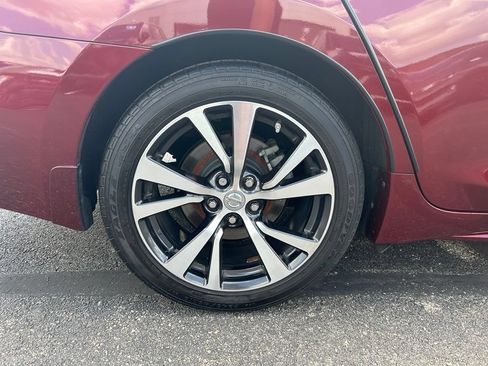Used 2016 Nissan Maxima Platinum FWD image 10