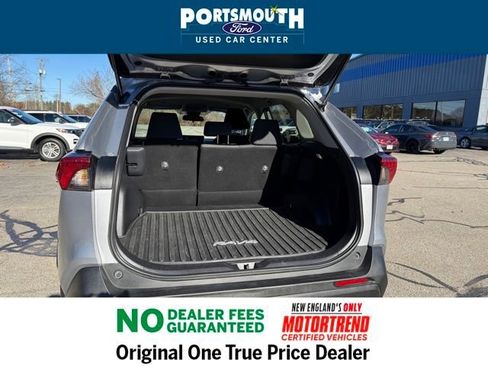 Used 2023 Toyota RAV4 LE image 12