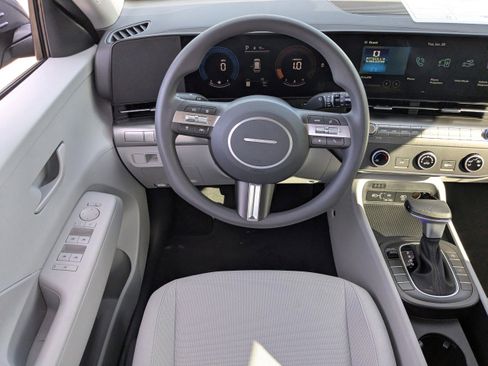 New 2026 Hyundai Kona SE FWD image 15