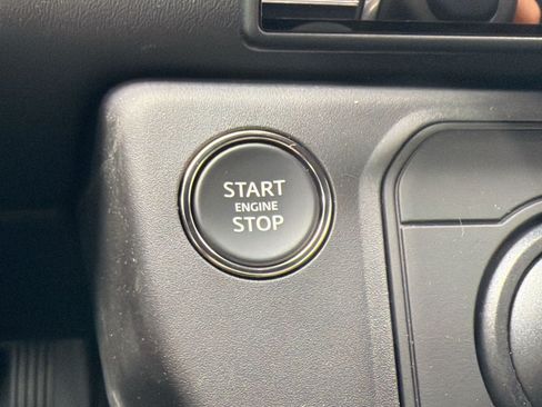 New 2026 Land Rover Defender 110 X-Dynamic SE AWD/4WD image 27