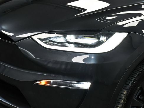 Used 2024 Tesla Model X AWD/4WD image 65