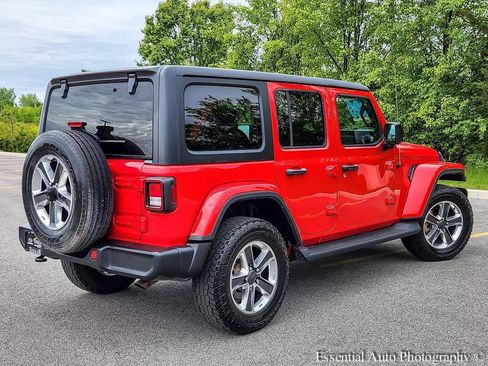 Used 2020 Jeep Wrangler Unlimited Sahara AWD/4WD image 7