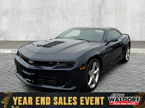 Used 2015 Chevrolet Camaro SS w/ RS Package image 5