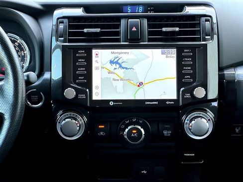 Used 2023 Toyota 4Runner TRD Off-Road Premium w/ Off Road Premium Plus Package AWD/4WD image 29