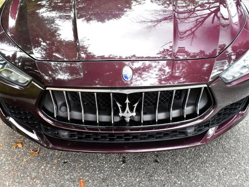 Used 2019 Maserati Ghibli image 14