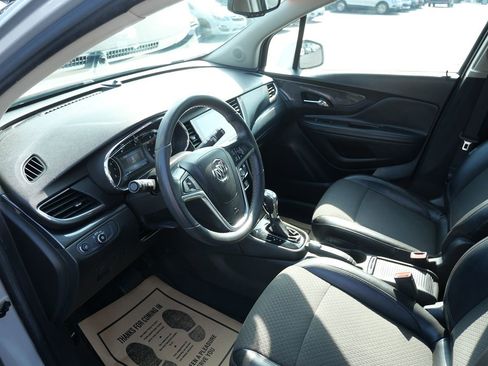 Used 2019 Buick Encore Preferred image 9