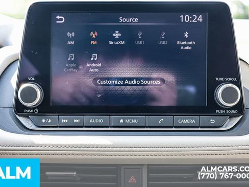 Used 2025 Nissan Rogue SV FWD image 38