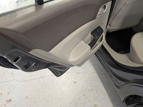 Used 2012 Honda Civic LX image 20