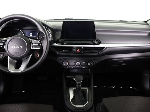 Used 2024 Kia Forte LXS w/ LXS Technology Package FWD image 39