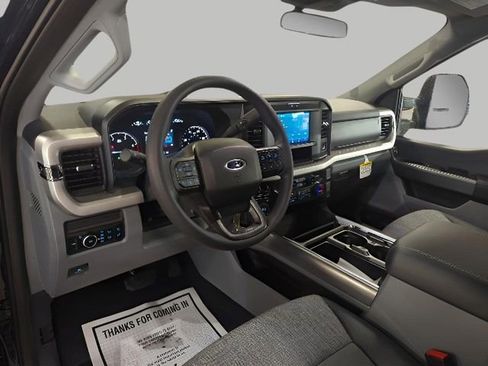 Used 2025 Ford F250 XLT w/ 360-Degree Camera Package image 17