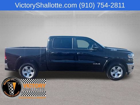 Used 2025 RAM 1500 Big Horn AWD/4WD image 31