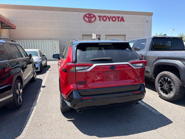 Used 2021 Toyota RAV4 XSE w/ Premium Package AWD/4WD image 8