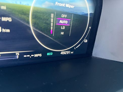 Used 2024 Kia Sorento SX Prestige AWD/4WD image 11