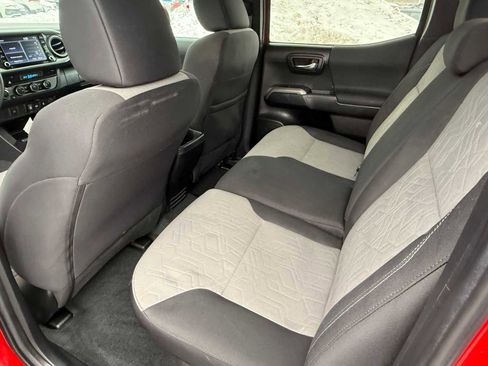 Certified 2023 Toyota Tacoma TRD Sport image 30