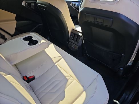 New 2026 BMW X3 xDrive30 w/ Premium Package image 11