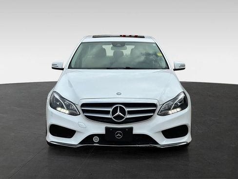 Used 2014 Mercedes-Benz E 350 4MATIC Sedan image 2