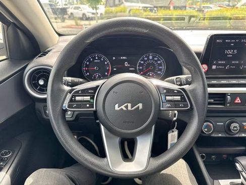 Used 2024 Kia Forte LXS FWD image 44