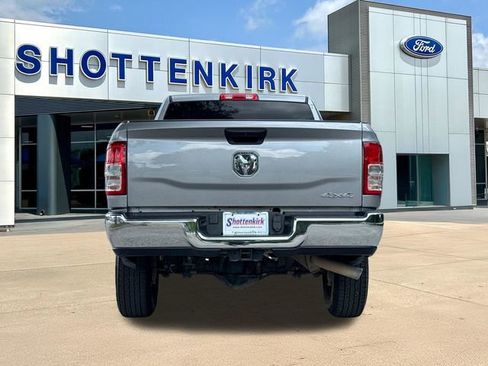 Used 2024 RAM 2500 Tradesman w/ Chrome Appearance Group AWD/4WD image 8