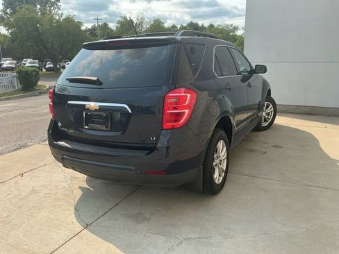 Used 2017 Chevrolet Equinox LT w/ Convenience Package AWD/4WD image 6