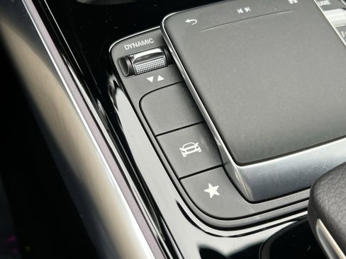 Certified 2022 Mercedes-Benz GLA 250 4MATIC image 32