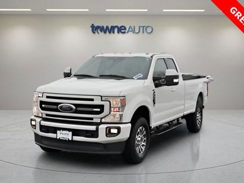 Used 2022 Ford F250 Lariat image 2
