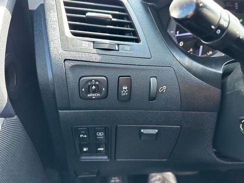 Used 2011 Lexus ES 350 FWD image 31