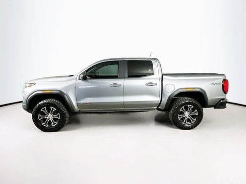 Used 2023 GMC Canyon AT4 w/ AT4 Premium Package AWD/4WD image 3