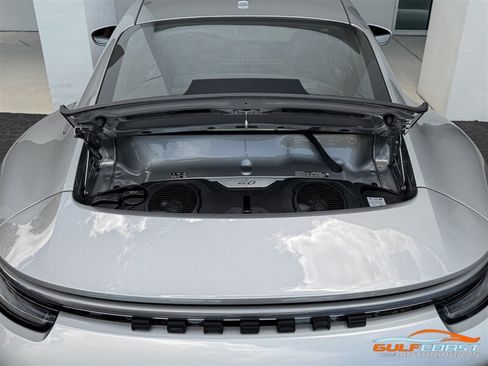Used 2024 Porsche 911 GT3 RWD image 40