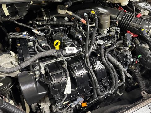 Used 2019 Ford Edge Titanium w/ Equipment Group 301A image 89