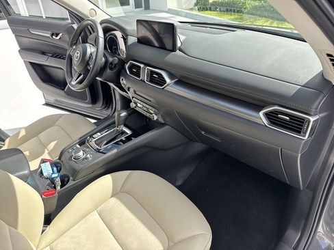 Used 2023 MAZDA CX-5 AWD 2.5 S w/ Select Package image 32