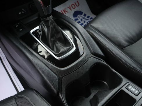 Used 2022 Nissan Rogue Sport SL image 34