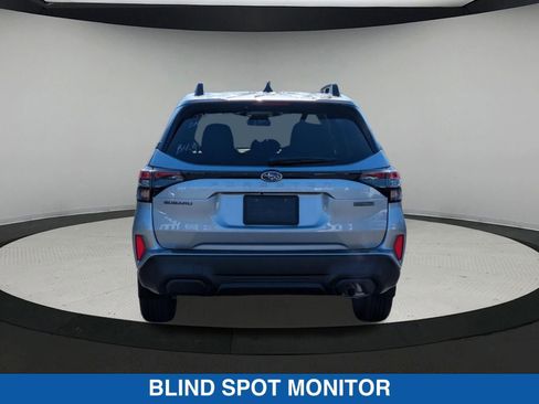 Certified 2025 Subaru Forester Premium AWD/4WD image 5