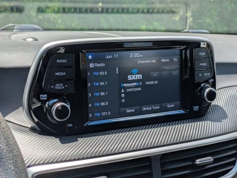 Used 2019 Hyundai Tucson Value AWD/4WD image 18