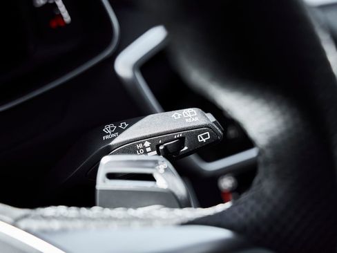 Used 2022 Audi RS 6 AWD/4WD image 70