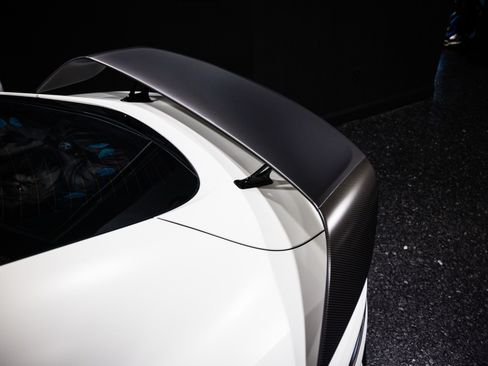 Used 2023 Aston Martin V12 Vantage RWD image 39